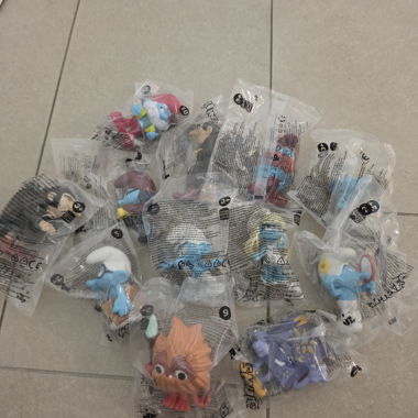 Lot de figurines Smurfs Burger King 2025