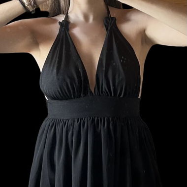 Elegant Black Summer Dress with Open Back