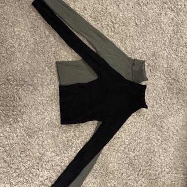 Lot de pulls à col