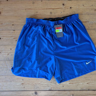 Nike Short L