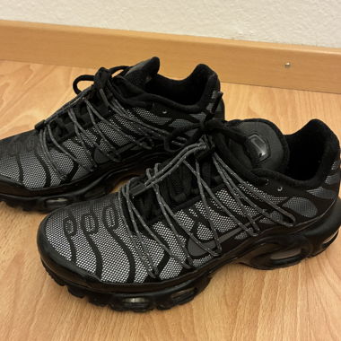 Nike Air Max Sneakers