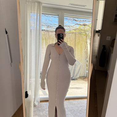 Ribbed Long-Sleeve Dress