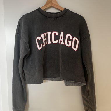 Sweatshirt