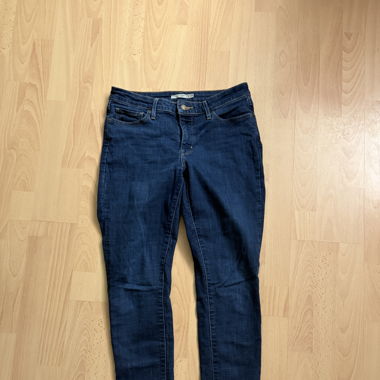 Levis Jeans