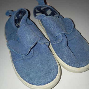 Chaussures bleues pour enfants taille 25