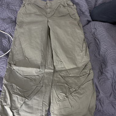 Parachute pants