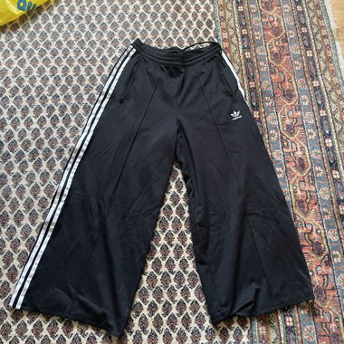 Adidas Primegreen black wide track pants S gekürzt