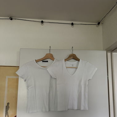 Brandy Melville T-Shirts