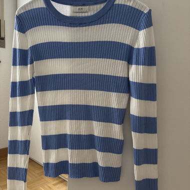 Gestreiftes Langarmshirt