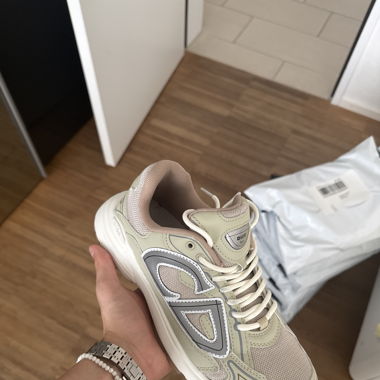 Dior B30