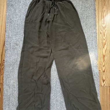 Black Relaxed Pants