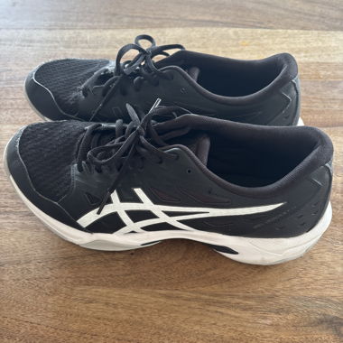 Asics Gel-Rocket 11