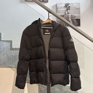 Piumino nero Calvin Klein imbottito