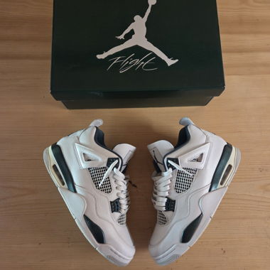 Jordan 4 Oxidized green