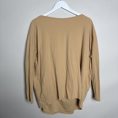 Top Lululemon beige