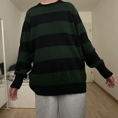 Brandy Melville Brianna Sweater