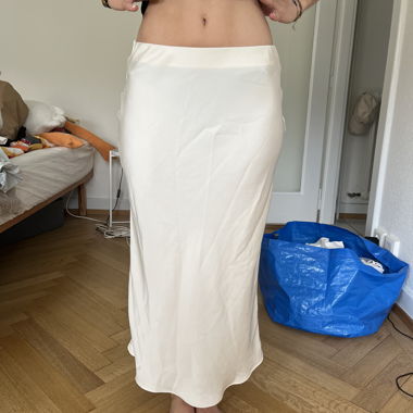Zara Cream Satin Skirt XS