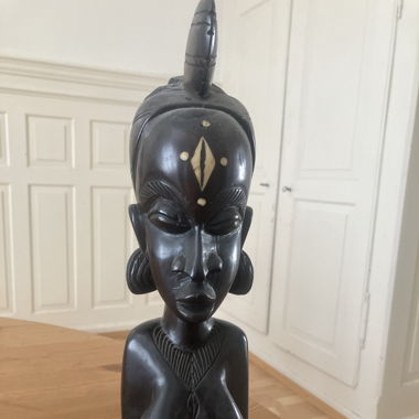 African sculpture 1960s