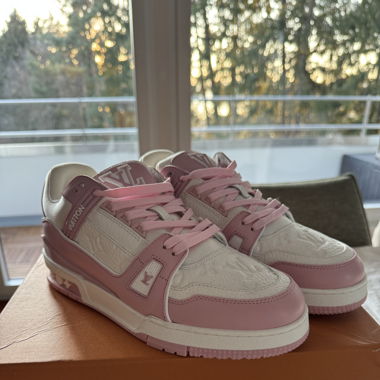 Pink Louis Vuitton Schuhe