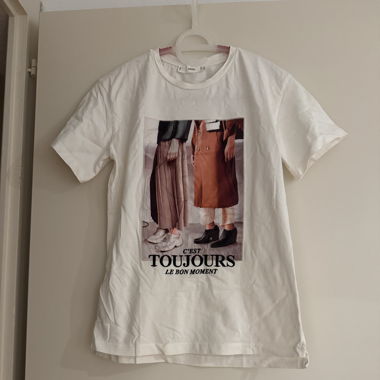Weisses T-Shirt mit Bild