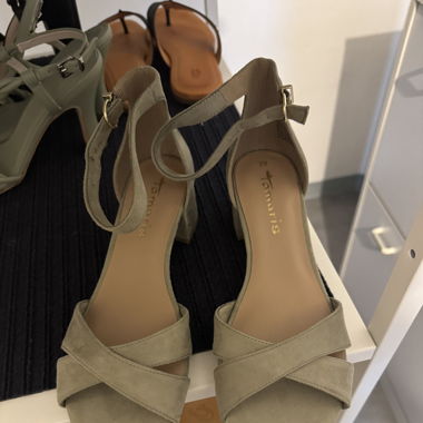 Tamaris High Heels Grüns