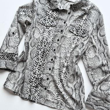Camicia con stampa serpente – Blusa con bottoni