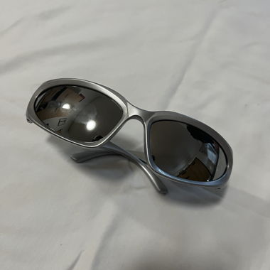 Grey Glasses Graue Brille / Sonnenbrille