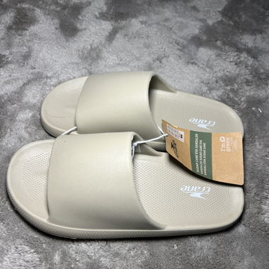 Sandales slides beiges 