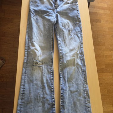 Viva Couture Embroidered Flare Jeans