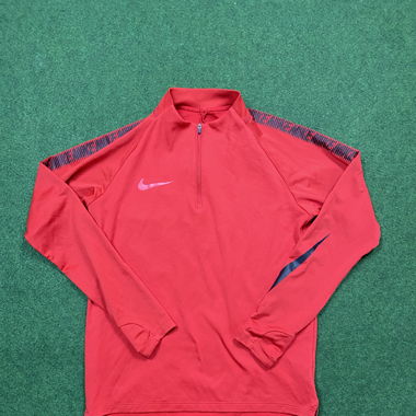 Nike Sportshirt Rot