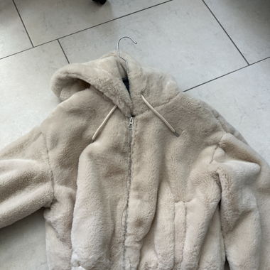 Flauschige Jacke