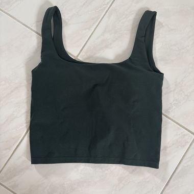 Haut de sport vert ICIW (IcanIwill) - tout neuf !