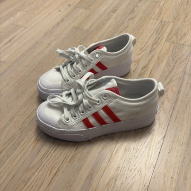 Baskets Adidas
