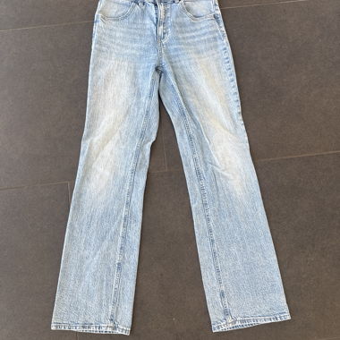 Jean en denim bleu clair