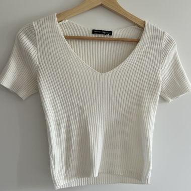 Brandy Melville white ribbed top