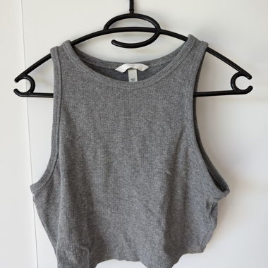 Grey ribbed H&M tank top