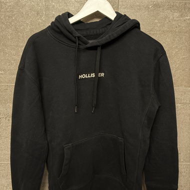 Kapuzenpullover