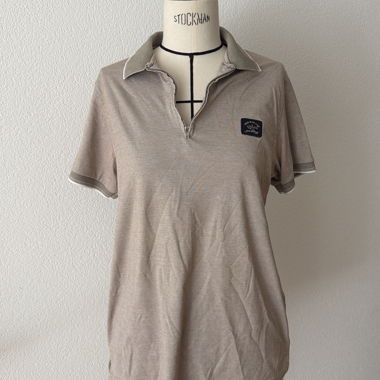 Beiges Polo 