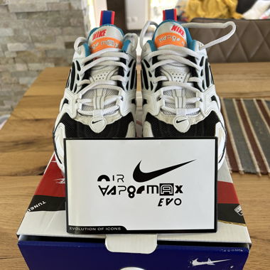 W Air Vapormax EVO