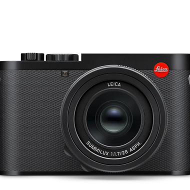 Leica Compact Camera Q3