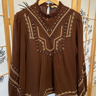 Zara bestickte Bluse