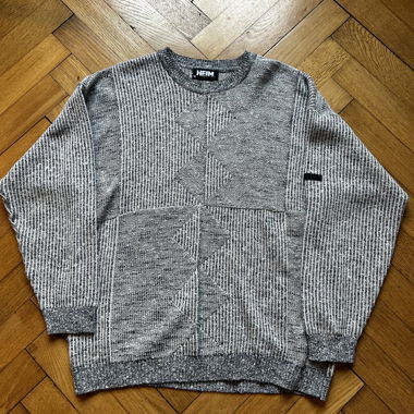 Pull tricoté douillet