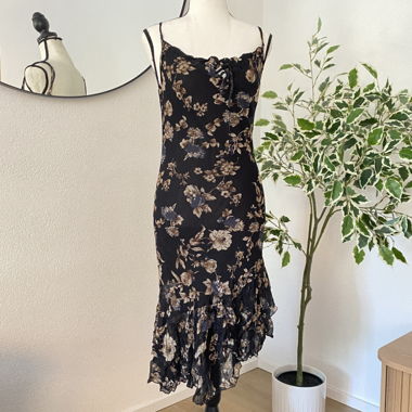 Asymmetrisches Vintage-Blumenkleid aus den 90ern