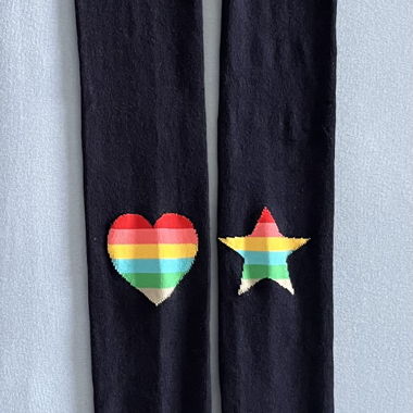 Kinderstrumpfhose mit Regenbogenstern und -herz
