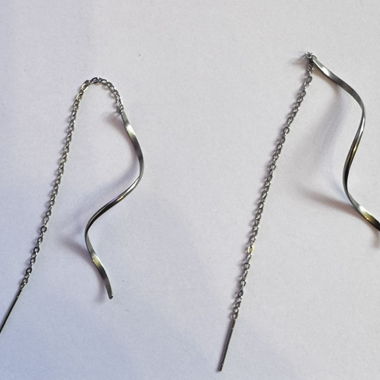 Boucles d'oreilles pendantes argentées