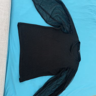 Pull noir