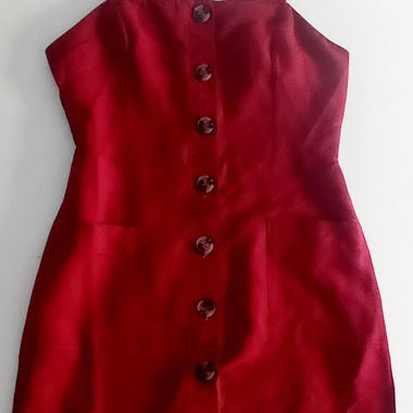Bordeauxfarbenes Primark-Kleid mit Knöpfen