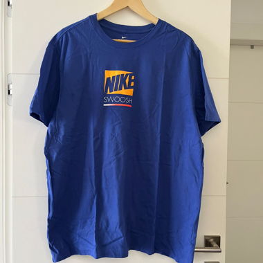 T-shirt Nike