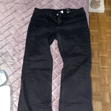 schwarze jeans
