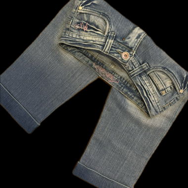 Capri pants